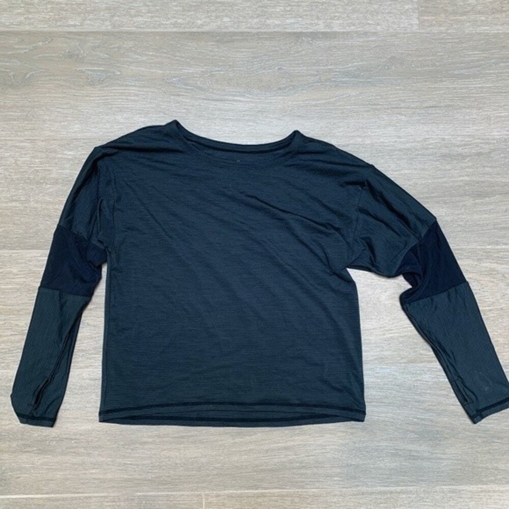 Zella Girls Black Top with Mesh on sleeves